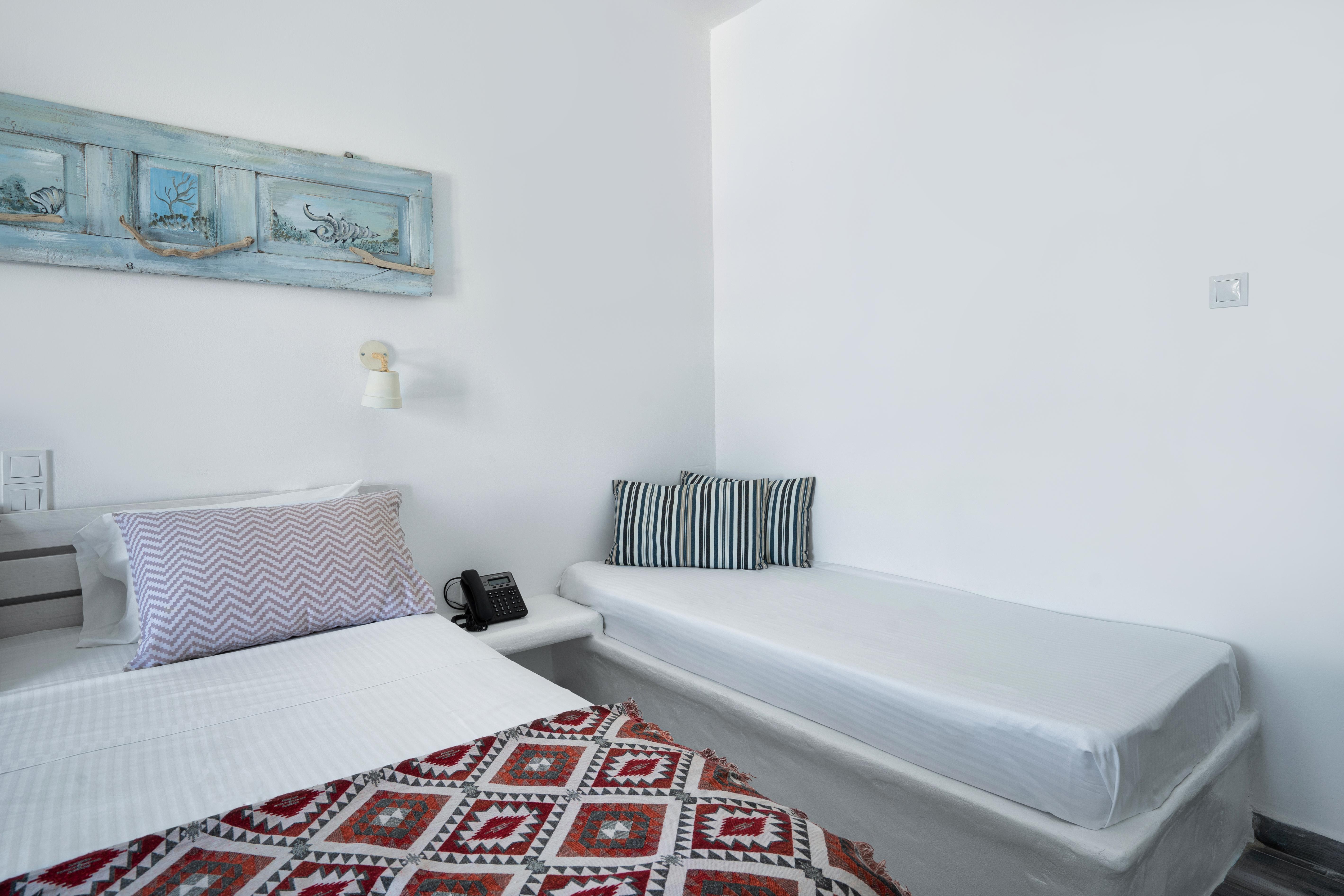 Hotel Iris Nausa Zewnętrze zdjęcie