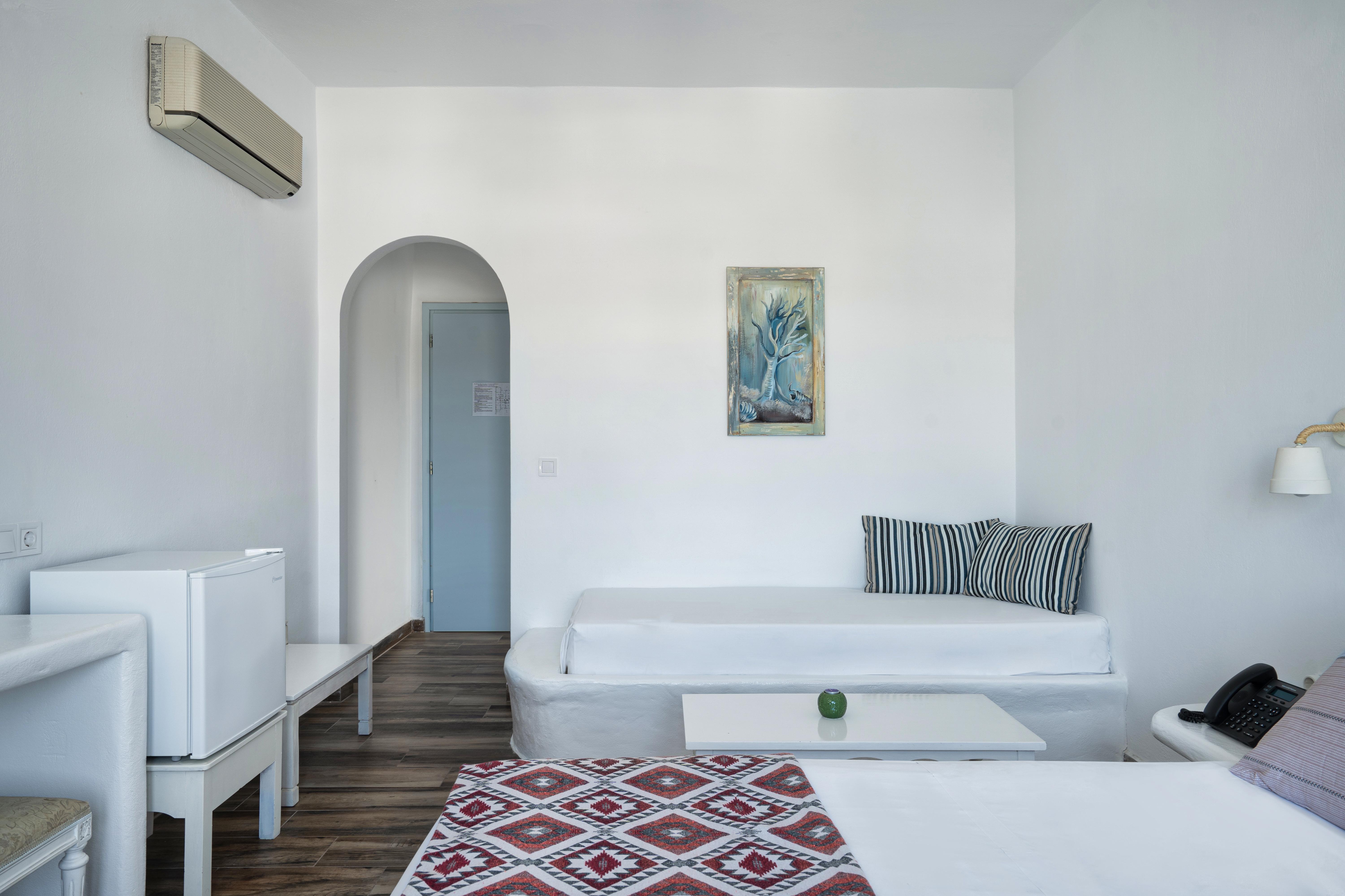 Hotel Iris Nausa Zewnętrze zdjęcie