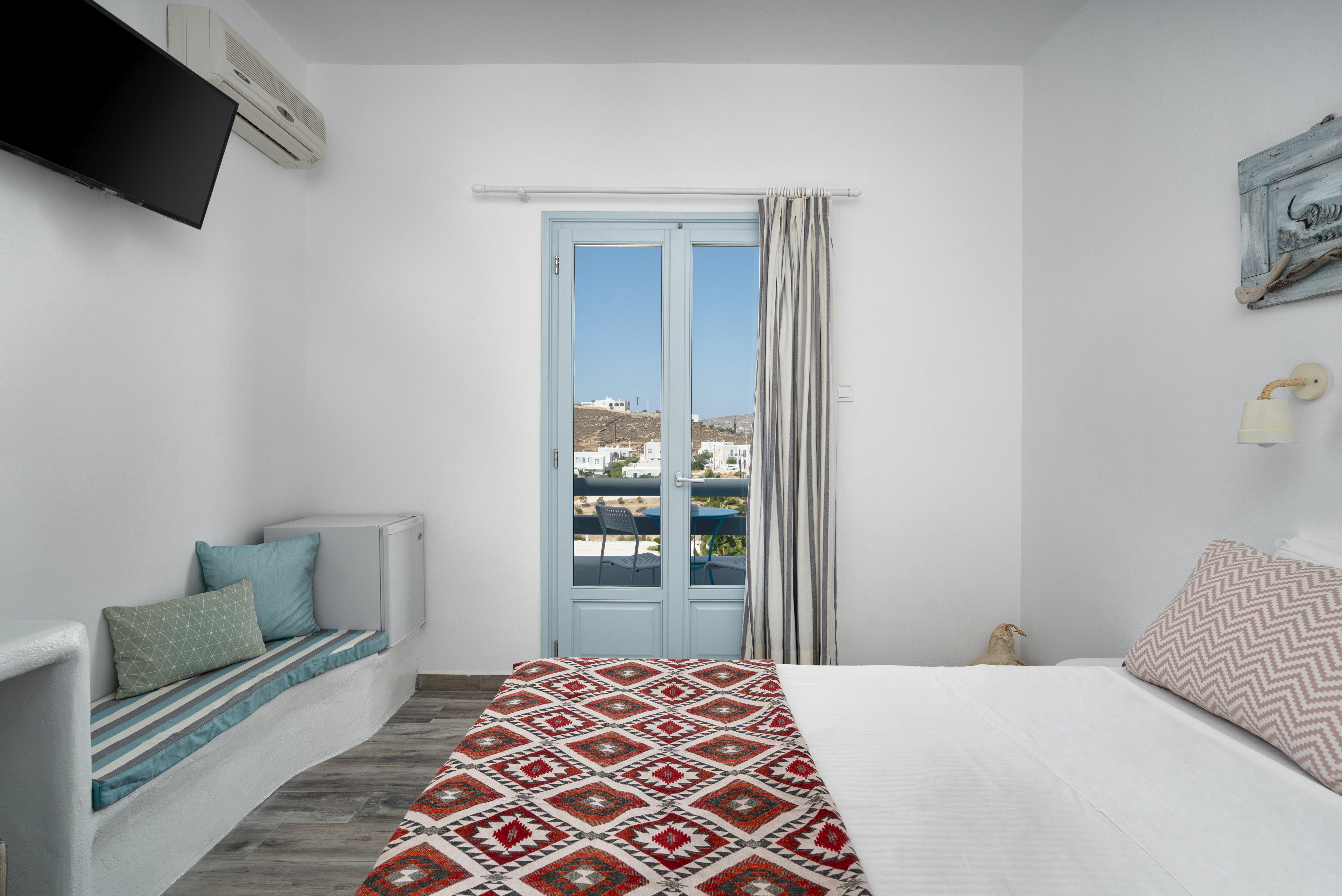 Hotel Iris Nausa Zewnętrze zdjęcie